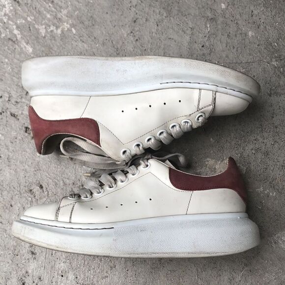 Alexander McQueen oversize trainers - Picture 2 of 10